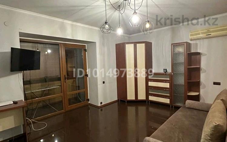 1-комнатная квартира · 36 м² · 5/5 этаж, Зенкова 54 за 40 млн ₸ в Алматы, Медеуский р-н — фото 2