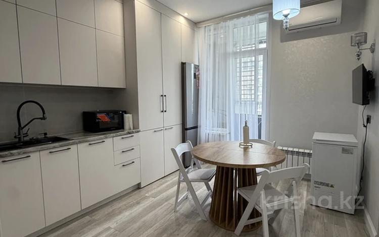 3-комнатная квартира · 70.3 м² · 6/12 этаж, ул. Е-36 за 52.5 млн ₸ в Астане, Нура р-н — фото 2