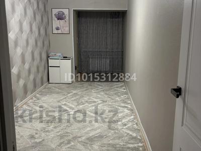 3-бөлмелі пәтер · 70 м² · 4/4 қабат, Самал 4 — Арбат, бағасы: 13 млн ₸ в Жанаозен