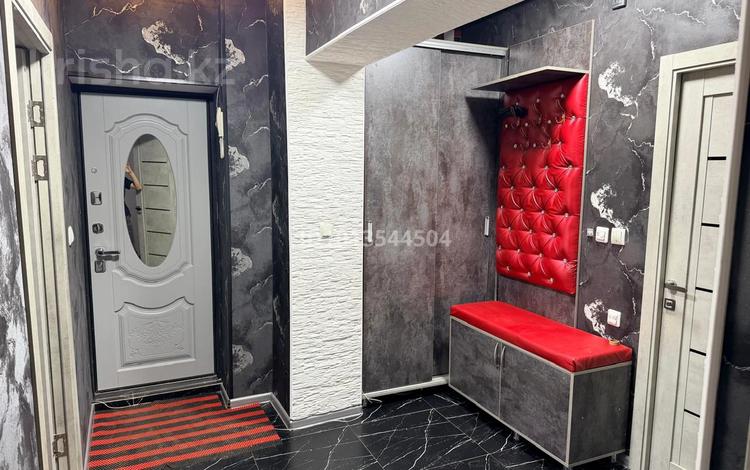 3-комнатная квартира · 94 м² · 6/6 этаж, Ғарышкелер 15а за 350 000 ₸ в Жезказгане — фото 2