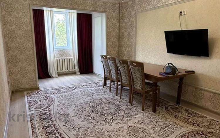 3-комнатная квартира · 65 м² · 3/5 этаж, 21 мкр — Жангельдина за 230 000 ₸ в Шымкенте, Аль-Фарабийский р-н — фото 2
