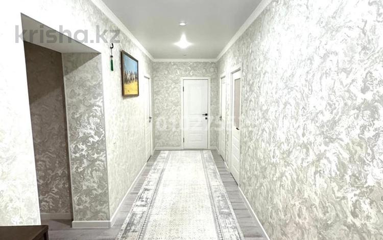 4-бөлмелі пәтер · 120 м² · 3/6 қабат, 39-й мкр 5, бағасы: 36 млн ₸ в Актау — фото 2