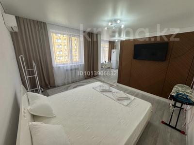 1-комнатная квартира · 37 м² · 2/10 этаж, мкр Центральный, Абая 26 — М.Утемисова, С.Датова, Г.Канцева, Ш.Валиханова, драмтеатр, КазМунайГаз, NCOC, KEGOC, ТРЦ Насиха, набережная р.Жайык за 14 000 ₸ в Атырау