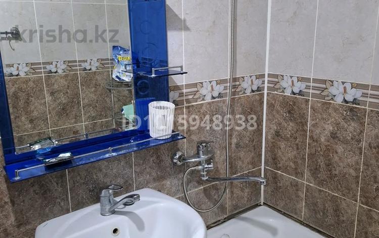 2-бөлмелі пәтер · 45 м² · 4/5 қабат, А.Аскаров 275, бағасы: 100 000 ₸ в Таразе — фото 2