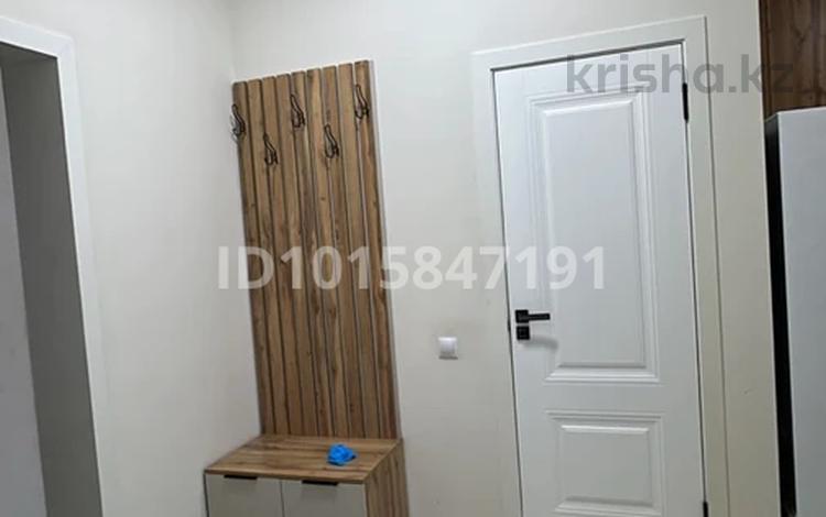 2-бөлмелі пәтер · 55 м² · 1/1 қабат, Достық ш/а. 12 — Абая Момышулы, бағасы: 300 000 ₸ в Алматы, Ауэзовский р-н — фото 2