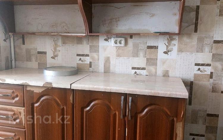 3-комнатная квартира · 60 м² · 3/5 этаж, 17 микр — Ерімбетова ,Рыскулова за 150 000 ₸ в Шымкенте — фото 2