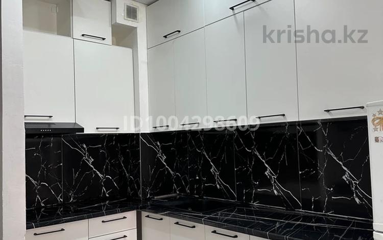 1-комнатная квартира · 35 м² · 1/3 этаж, Жангозина 61Б — Возле цона за 160 000 ₸ в Каскелене — фото 2