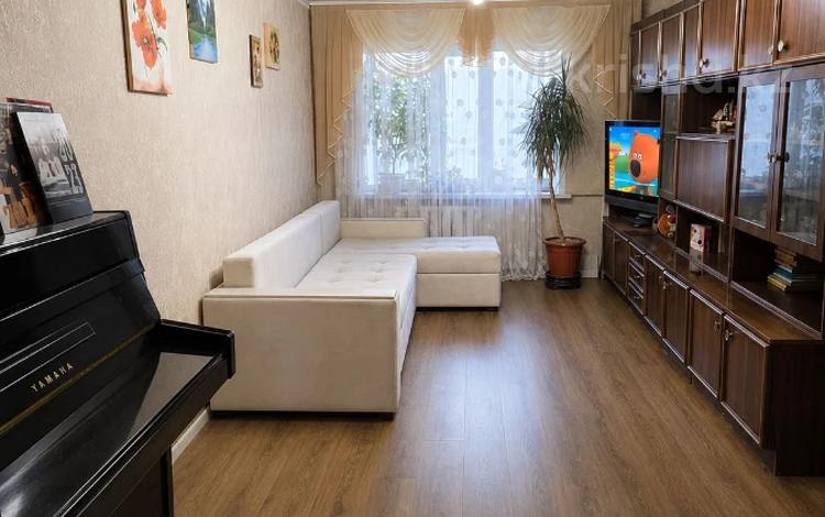 3-комнатная квартира · 80.5 м² · 2/5 этаж, Муткенова 52 за 20 млн ₸ в Павлодарской обл. — фото 58