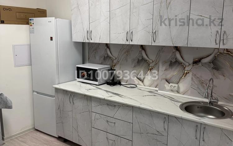 1 бөлме · 4 м², мкр Жулдыз-1, Мкр Жулдыз-2 10а, бағасы: 130 000 ₸ в Алматы, Турксибский р-н — фото 2