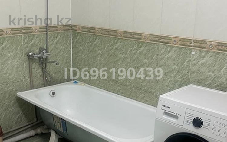 2-комнатная квартира · 77 м² · 5/9 этаж, Баймуханов 45 — Возле политинститута, аграрного колледжа за 200 000 ₸ в Атырау, мкр Привокзальный-3 — фото 2