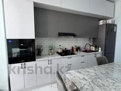 2-бөлмелі пәтер · 70 м² · 2/4 қабат, Алтын орда ш/а., бағасы: 30 млн ₸ в Актобе, мкр. Алтын орда