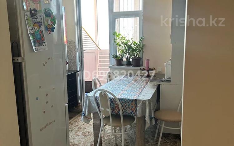 3 бөлмелер, 73 м², мкр Нурсат 92, бағасы: 45 000 〒 в Шымкенте, Каратауский р-н — фото 2