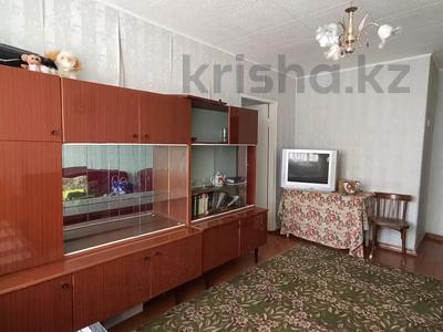 3-комнатная квартира, 57 м², 2/5 этаж, Металлургов 23/1 за 8.9 млн 〒 в Темиртау