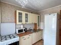 3-комнатная квартира · 70 м² · 2/5 этаж, ул. Ахмедияра Хусаинова 55 — Парк Кирова, Революция, Хусаинова 55 за 20 000 ₸ в Уральске, мкр Школьник — фото 4