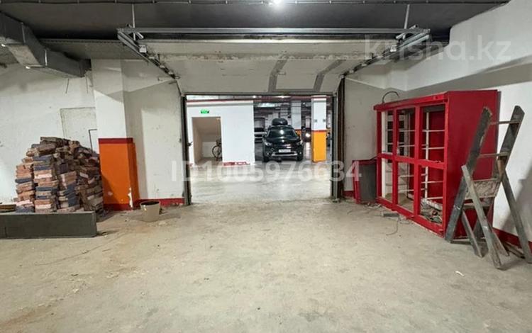 Паркинг · 144 м² · Темирбека Жургенова 18/1 — Т. Жүргенов пен Нәжемеддинова көшелерінің қилысында орналасқан за 195 000 〒 в Астане, Алматы р-н — фото 2