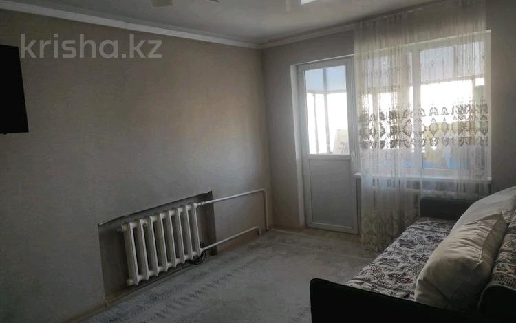 1-бөлмелі пәтер, 35 м², 4/4 қабат ай сайын, Женис 63, бағасы: 120 000 〒 в Астане, Сарыарка р-н — фото 2