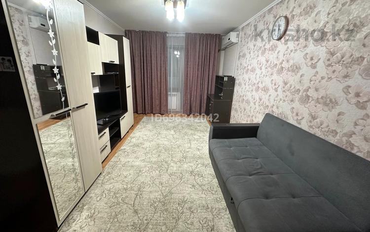 3-комнатная квартира, 70 м², 2/5 этаж помесячно, Алдабергенова 38