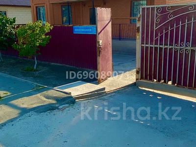 Отдельный дом · 5 комнат · 240 м² · 9 сот., мкр Самал, Акжан Машанов 3 за 70 млн 〒 в Атырау