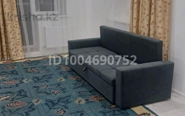 1-комнатная квартира · 42 м² · 9/10 этаж, Айтматова — Казгую за 200 000 ₸ в Астане, Есильский р-н — фото 2