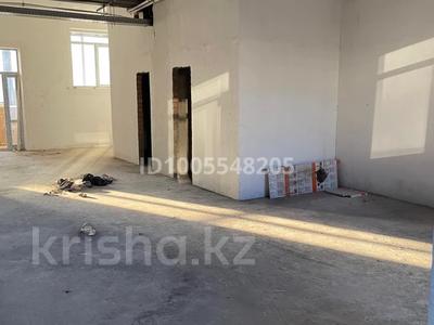 Свободное назначение, офисы, склады, общепит, салоны красоты, медцентры и аптеки, образование, кабинеты и рабочие места, студии · 170 м² за 800 000 〒 в Караганде, Казыбек би р-н
