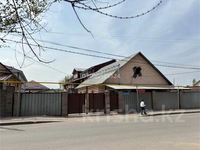 Отдельный дом · 25 комнат · 800 м² · 8 сот., мкр Шугыла, Жуалы за 135 млн 〒 в Алматы, Наурызбайский р-н
