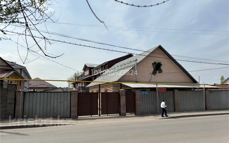 Отдельный дом · 25 комнат · 800 м² · 8 сот., мкр Шугыла, Жуалы за 135 млн 〒 в Алматы, Наурызбайский р-н — фото 5