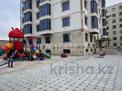 Продажа квартир в Мангистауской обл.: 4-комнатная квартира · 128 м² · 2/7 этаж, 27-й мкр 48 за 38.5 млн 〒 4-комнатная квартира · 128 м² · 2/7 этаж, 27-й мкр 48 за 38.5 млн 〒 в Актау