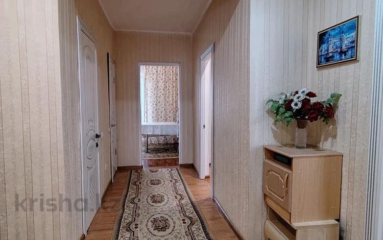 3-бөлмелі пәтер · 83.5 м² · 4/5 қабат, мкр Кадыра Мырза-Али, бағасы: 31 млн ₸ в Уральске — фото 2