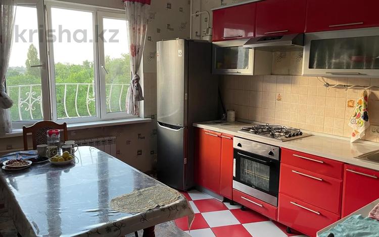 3-бөлмелі пәтер · 90 м² · 5/9 қабат, Қалқаман-2 ш/а. 26, бағасы: 44 млн ₸ в Алматы, Наурызбайский р-н — фото 2