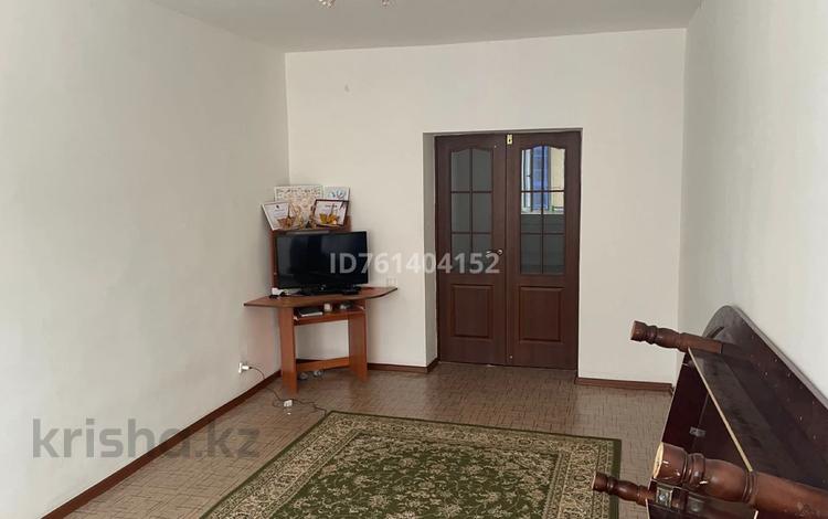 2-комнатная квартира · 79 м² · 4/9 этаж, Нур Актобе, 2 мкр 12 за 20 млн ₸ — фото 2