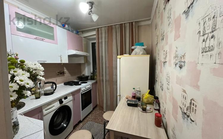 1-комнатная квартира · 31 м² · 1/5 этаж, мкр Юго-Восток, Дюйсембекова за 12.5 млн ₸ в Караганде, Казыбек би р-н — фото 5