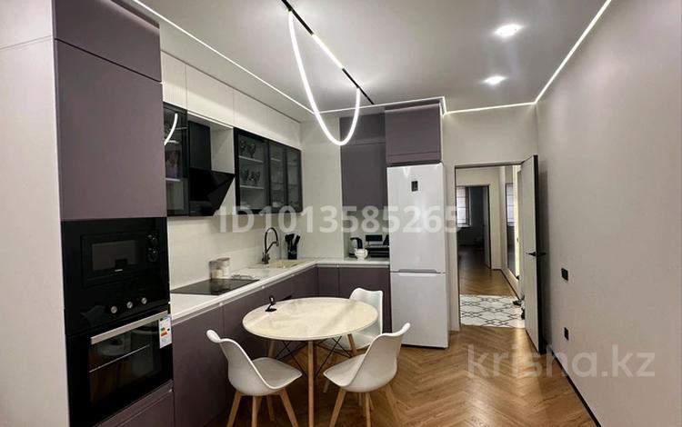 2-бөлмелі пәтер · 54 м² · 4/12 қабат, Райымбека 210, бағасы: 58 млн ₸ в Алматы, Алмалинский р-н — фото 2