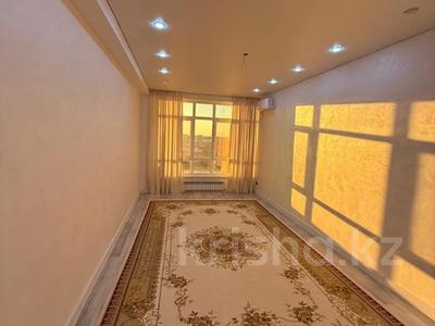 2-бөлмелі пәтер · 72 м² · 4/5 қабат, Мкрн Самал 15, бағасы: 27.5 млн ₸ в Атырау