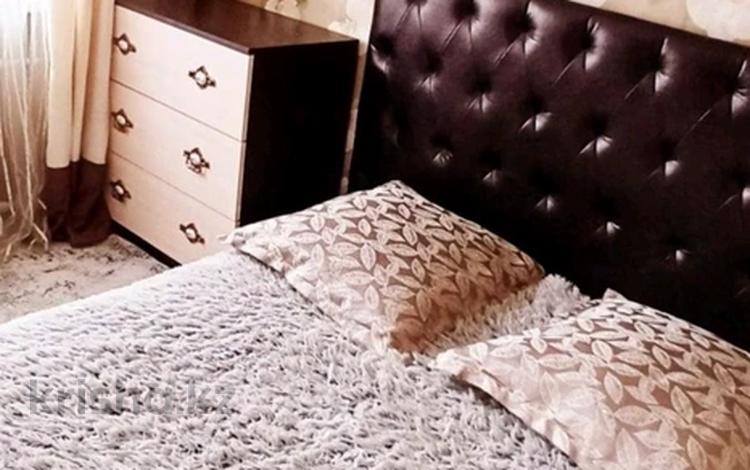 1-комнатная квартира · 38 м², Проспект Алии Молдагуловой 56дк2 — Гипер Дина, БЦ Капитал Плаза, Кол Авто, теннисный корт, лётное училище за 12 000 ₸ в Актобе — фото 2