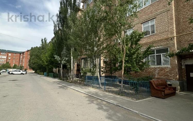 2-комнатная квартира · 55 м² · 1/5 этаж, Сәулет 12 за 18 млн 〒 в  — фото 2