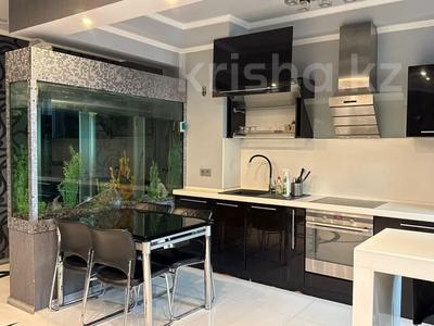 2-комнатная квартира · 85 м² · 6/13 этаж, Достык 97 за 450 000 ₸ в Алматы, Медеуский р-н