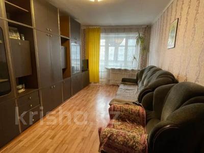 3-комнатная квартира, 30 м², 1/4 этаж, Ауэзова за 14 млн 〒 в Петропавловске