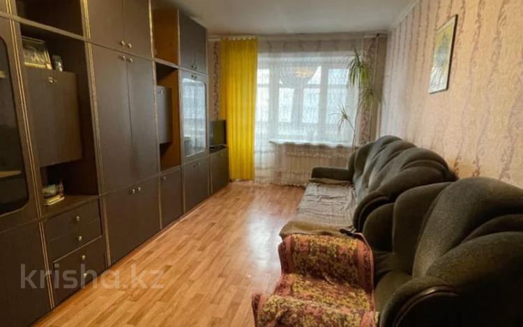 3-комнатная квартира, 60 м², 4/4 этаж, Ауэзова за 14 млн 〒 в Петропавловске — фото 6