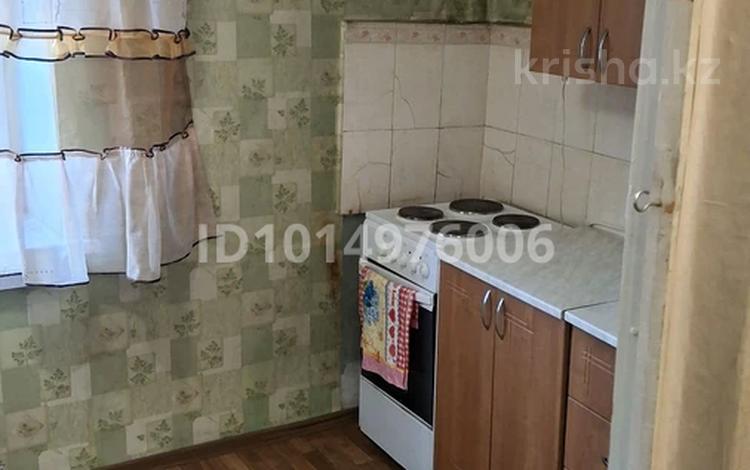 1-комнатная квартира · 20 м² · 2/2 этаж, Пришахтинск, Кемеровская 63 за 100 000 ₸ в Караганде, Алихана Бокейханова р-н — фото 2