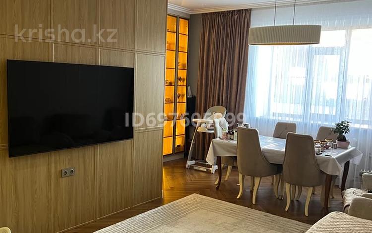 3-бөлмелі пәтер · 83 м² · 1/9 қабат, Посмакова 94, бағасы: 67 млн ₸ в Семее — фото 2