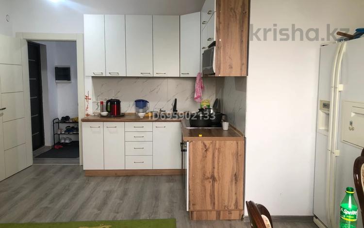 2-комнатная квартира · 84 м² · 7/15 этаж, Толе би 273/10 — Толе би Утеген Батыра за 48 млн 〒 в Алматы, Алмалинский р-н — фото 12