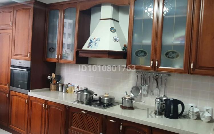 4-бөлмелі пәтер · 139 м² · 4/15 қабат, Малика Габдуллина, бағасы: 56.5 млн ₸ в Астане, р-н Байконур — фото 8