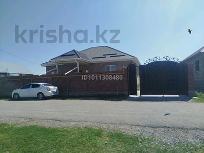 Отдельный дом · 6 комнат · 150 м² · 10 сот., Исмайлов 2 б — 3 бурылыс за 32 млн ₸ в Ульгули