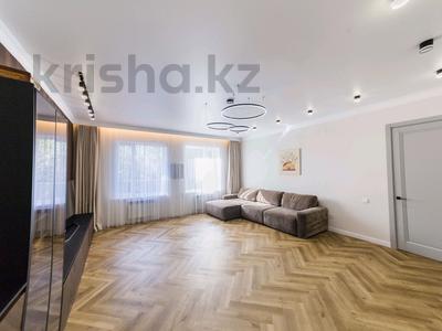 Отдельный дом · 5 комнат · 440 м² · 10 сот., Баканас — Мичурино/Резиденция Президента за 245 млн 〒 в Астане, Алматы р-н