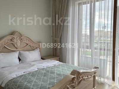 2-комнатная квартира · 70 м² · 1/3 этаж, Батырбекова 21/1 за 17 000 〒 в Туркестане