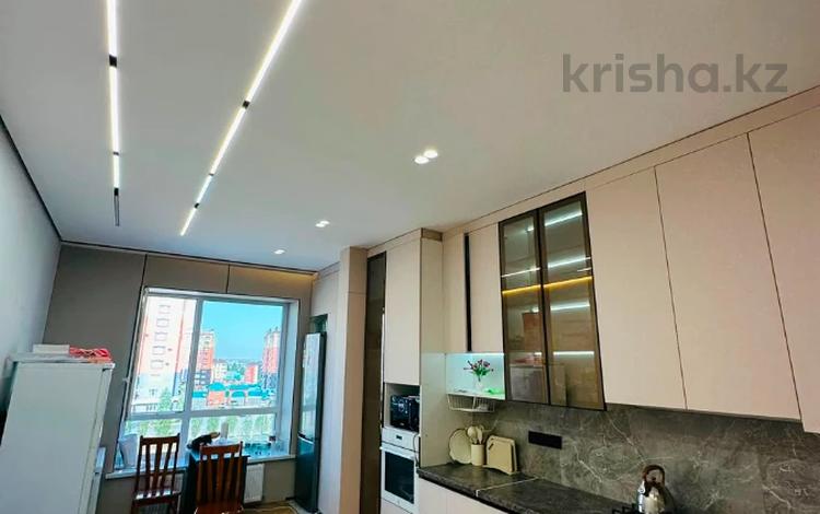 4-комнатная квартира · 160 м² · 4/10 этаж, мкр. Алтын орда за 73 млн ₸ в Актобе — фото 13