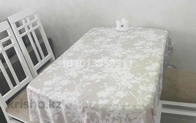 2-комнатная квартира · 76 м² · 17/19 этаж, Брусиловского 159 за 340 000 ₸ в Алматы, Алмалинский р-н — фото 2