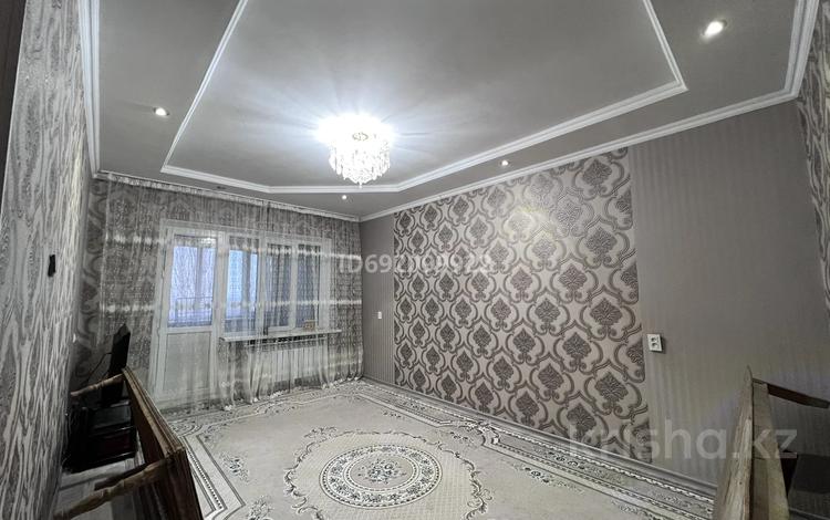 3-комнатная квартира · 65 м² · 5/5 этаж, Алатау мкр 2 — ул. Сейфуллина за 15 млн ₸ в Таразе — фото 2