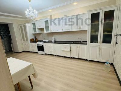 3-бөлмелі пәтер · 130 м² · 1/5 қабат, Алтын орда, бағасы: 43 млн 〒 в Актобе