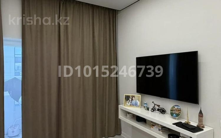1-комнатная квартира · 42 м² · 5/5 этаж, А.Бокейхана 25Б за 280 000 ₸ в Астане, Есильский р-н — фото 2